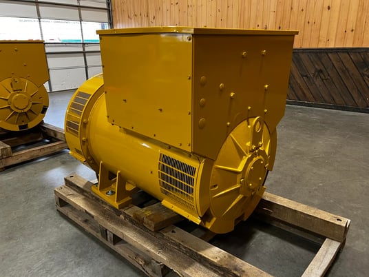 600 KW, Caterpillar #LC7224H, Generator Head, sound attenuated enclosure 1, 14" Flywheel, 3 phase, 6-wire - Image 9