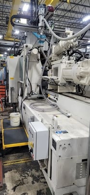 730 Ton, 25.4/12.6 oz., Krauss Maffei #KM650/2000/750CX/Z, 2 shot horizontal injection molding machine, 2013 - Image 3