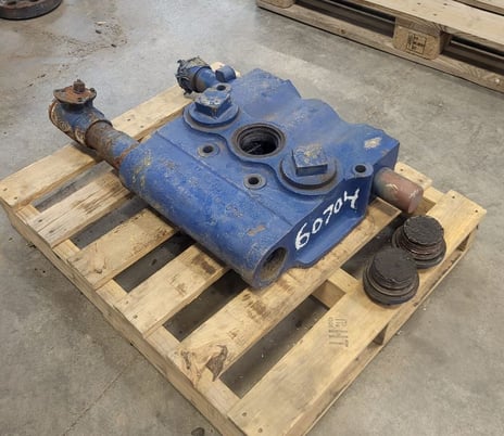 Fluid End Only, 2.5" suction, 2" discharge - Image 2