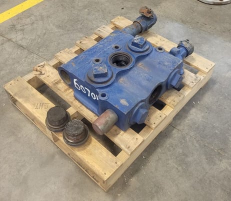 Fluid End Only, 2.5" suction, 2" discharge - Image 3