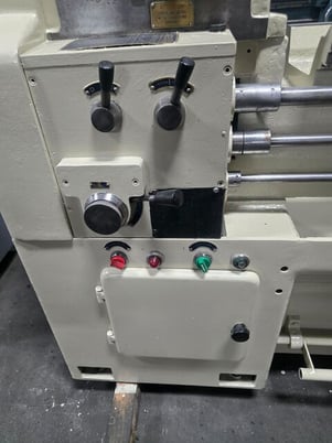 14" x 40" Cadillac #CM1440, engine lathe, 1-17/32"spdl bore, 5C collet closer, foot brake - Image 4