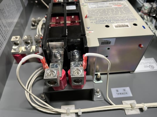 100 Amp. Cummins #RA112N3, 240 Volts, 1-phase, 2-poles wires, 2021 - Image 10