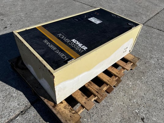 225 Amp. Kohler #K-164341-225, automatic transfer switch, 240 Volts, 3-phase, 4-wires, 3-poles, Nema 1, 1995 - Image 2