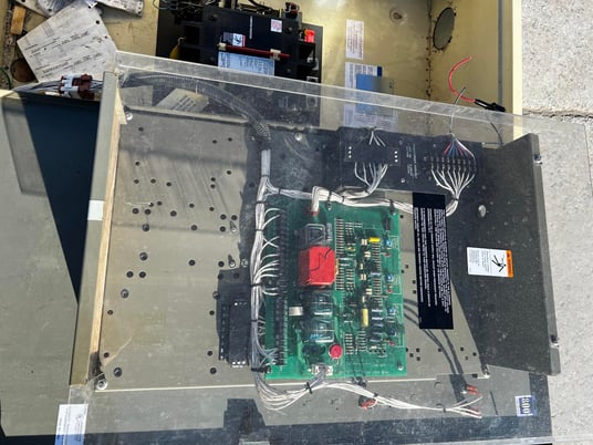 225 Amp. Kohler #K-164341-225, automatic transfer switch, 240 Volts, 3-phase, 4-wires, 3-poles, Nema 1, 1995 - Image 8