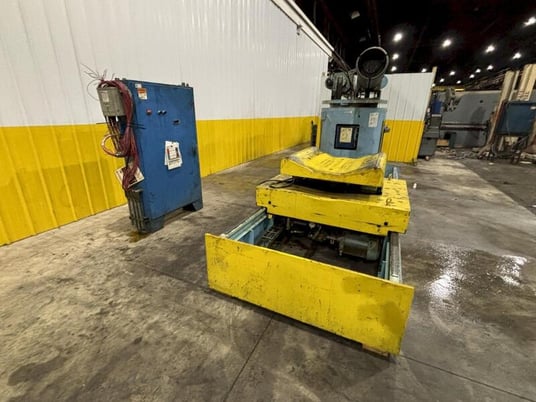 20000 lb. ASC #20/25W, double end powered uncoiler, ASC 30M coil car, 60" width, 60" outside dimensions - Image 4