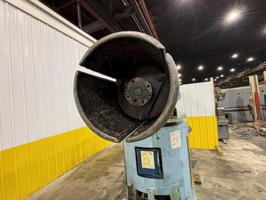 20000 lb. ASC #20/25W, double end powered uncoiler, ASC 30M coil car, 60" width, 60" outside dimensions - Image 5