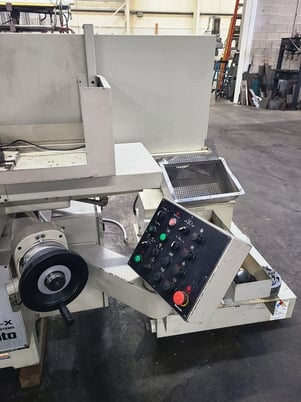 12" x 24" Okamoto #ACC-1224ST, 3-Axis hydraulic surface grinder, electromagnetic chuck, 12" dia x 1.5" wide x - Image 3