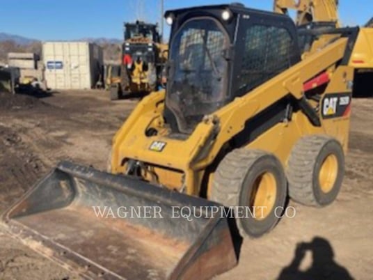 Cat 262D, Skid Steer Loader, 694 hours, S/N: DTB05627, 2016 - Image 1