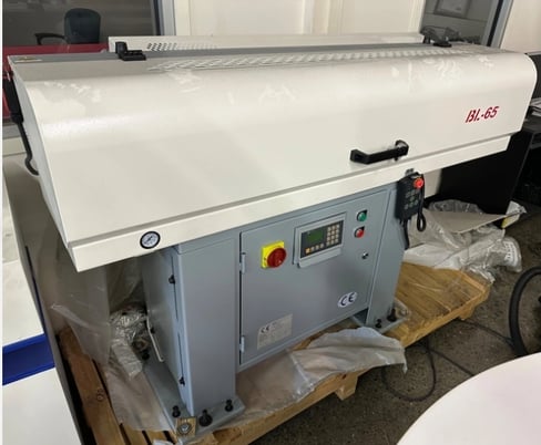 Quick-Tech #T8 Hybrid 9-Axis CNC lathe, Fanuc 0iTF, 19.6" swing, 11.81" swing over cross slide, 2.5" bar, 2016 - Image 10