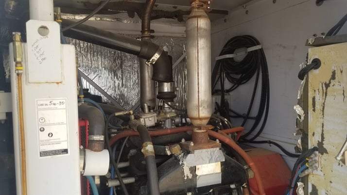 75 HP Enduro #Enduro-25, screw compressor, 1-stage, Cummins 5.7L NG engine, 2006 - Image 3