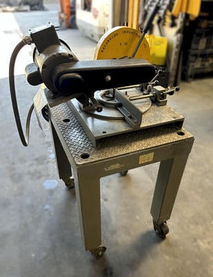 8" Kalamazoo #K10, abrasive miter chop saw, 115/230 V., 1-phase, 3 HP, 4-pole, .75" shaft diameter - Image 5