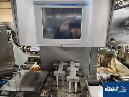 Klockner #CP10/EL, blister packing machine, 208V, 3 phase, PharmWorks vision system, serial# 153,1994 - Image 5