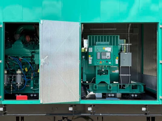 2500 KW Cummins #DQKAN, diesel generator set, 277/480 Volts, 3640 HP @ 1800 RPM, QSK60-G19 NR2, EPA Tier 2 - Image 6