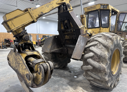 Tigercat #630B, skidder, motor exchanged a year ago, 80% tires, no leaks, winch, grapple, 2000 - Image 3