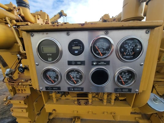 760 HP Caterpillar #3508-MUI, Industrial Engine, pump style governor, 1200 RPM, 2011 - Image 5