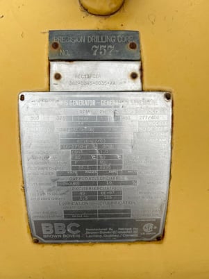 300 KW, 1800 RPM, Brown Boveri #527, Generator End, 3 phase, 375 kVA, 277/480 V - Image 2