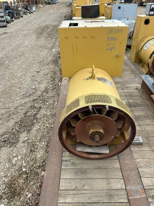 300 KW, 1800 RPM, Brown Boveri #527, Generator End, 3 phase, 375 kVA, 277/480 V - Image 5
