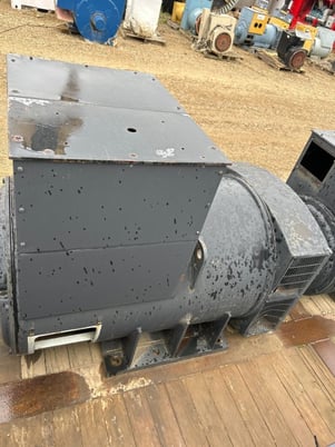 1000 KW, 1800 RPM, Stamford #0/18, Generator End, 3 phase, 1250 kVA, 380 V - Image 5