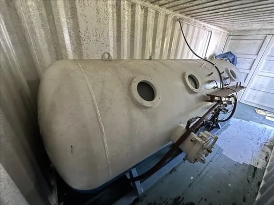 Decompression chamber in 20' container, Sat-Pak Saturation Diving #DP-450, 24" doors, 1975 - Image 1