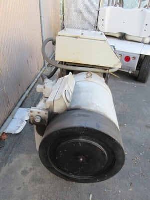 CompAir Hydrovane, rotary air compressor, 460 V Baldor motor - Image 8