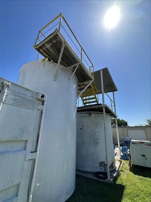 Platform / stairs for dive tanks, OSHA compliant - Image 7