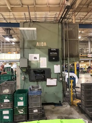 220 Ton, Aida #NCS-200(1), straight side double crank press, 5.5" stroke, 17.9" die height, 4.3" slide - Image 5
