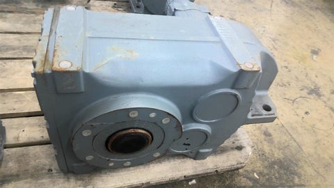 3000 RPM in, Sew #FH87BCM90S/BR/TF/RH1L/SB50, 13 RPM out, AC brake gear motor, 400 Volts - Image 6