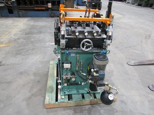 Julius #UNO-80, strip edging/deburring machine, 6 roll/tool positions - Image 3
