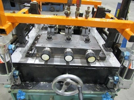 Julius #UNO-80, strip edging/deburring machine, 6 roll/tool positions - Image 5