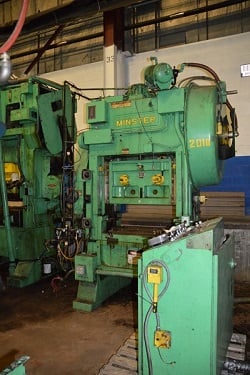 60 Ton, Minster #P2-60-24, high speed press, 1.5" stroke, 17.50" Shut Height, 0-450 SPM, 15 HP - Image 4