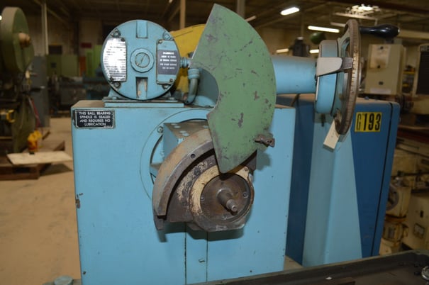 6" x 18" Norton, hydraulic surface grinder, 8" x 3/4" x 1-1/4" wheel, 1.5 HP - Image 3