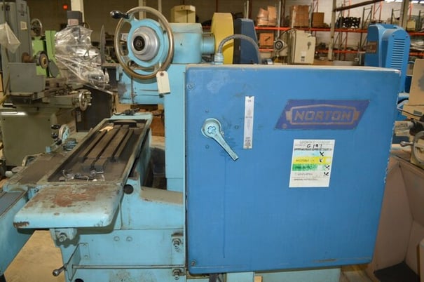 6" x 18" Norton, hydraulic surface grinder, 8" x 3/4" x 1-1/4" wheel, 1.5 HP - Image 5