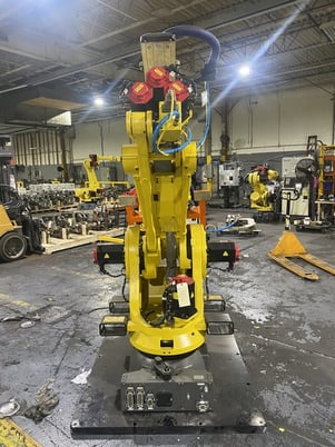 Fanuc, M-900iB/360, robot with R-30iB Plus controls, Leoni dress pack - Image 4