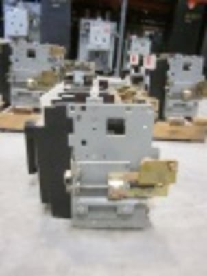 400 Amps, General Electric, THP84SS, manually operated, drawout, #IC4033 - Image 6