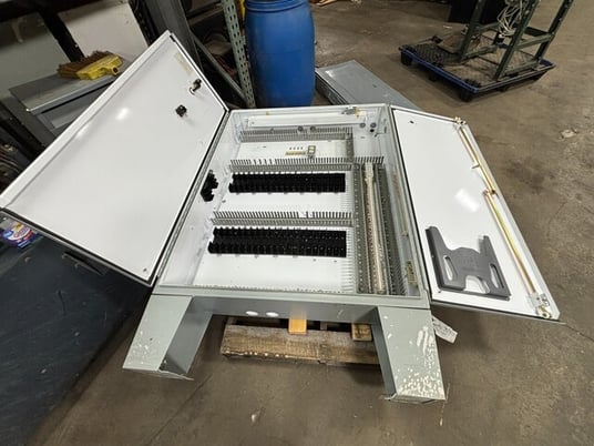 Hoffman #604810LP, Floor Standing 12X Vertical Enclosure 60 x 48 Control Cabinet - Image 4