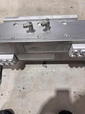 Pneumatic 2 finger gripper, Schunk PFH 200 (4 available) - Image 4