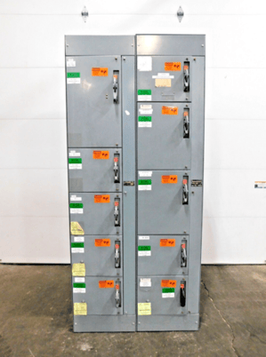 Allen-Bradley, 712033/1, motor control center MCC section, 800/300A, 600 Volts - Image 1