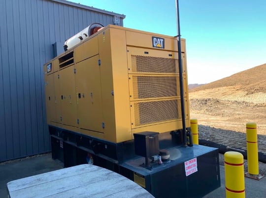 400 KW Caterpillar #C15, generator set, enclosed with tank, 277/480 Volts, 2014 - Image 1