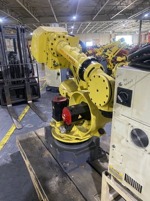 Fanuc, R-2000iA/210F, robot with R-30iB control, parts only - Image 5