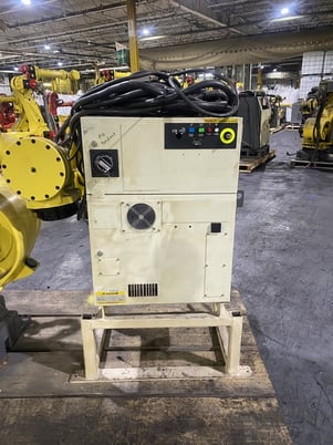 Fanuc, R-2000iA/210F, robot with R-30iB control, parts only - Image 6