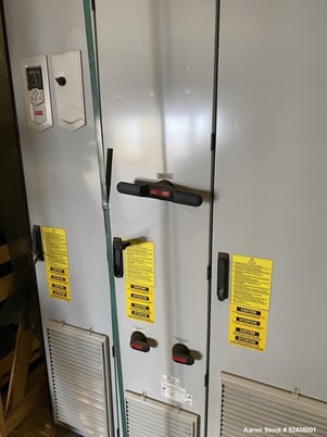 900 HP ABB, ACS880-37, Ultra Low-Harmonic Cabinet Drive, 480 VAC, floor standing, unused 2019 - Image 4