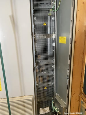 900 HP ABB, ACS880-37, Ultra Low-Harmonic Cabinet Drive, 480 VAC, floor standing, unused 2019 - Image 8