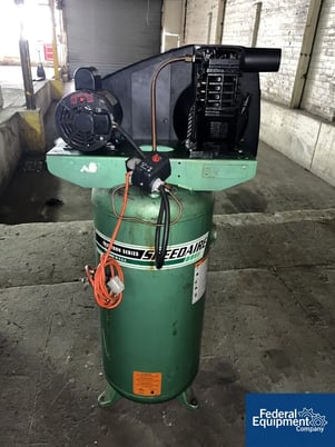 2 HP Speedaire #4B233B, air compressor, 135 psi, 30 gallon, 3450 RPM - Image 1