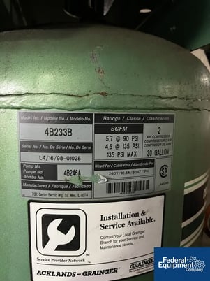 2 HP Speedaire #4B233B, air compressor, 135 psi, 30 gallon, 3450 RPM - Image 2