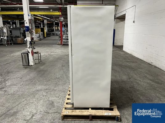 Lab-Line Frigid-Cab #3566-10, flammable material storage refrigerator, R-134A, 140-320 psi, 120 V. - Image 3