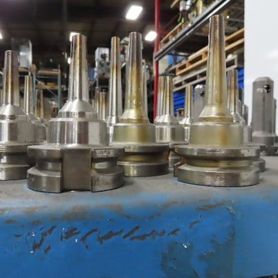 BT40 Caterpillar 40 tool holders Quick Change Heat Shrink 656 pieces & cart, huge lot - Image 5