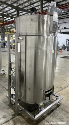 264 gallon Thermo Scientific #Hyclone, Stainless Steel bioreactor w/ dimple jacket, 38" diameter x 50" - Image 4