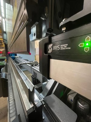 440 Ton, Accurl #GeniusPro440T, hydraulic CNC Press Brake, 13' 1" overall, Delem DA66S Control, WILA quick - Image 6