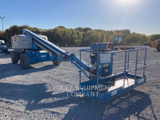 Genie Industries S65D4W, Articulated Boom Lift, 4930 hours, S/N: S6013-26327, 2013 - Image 2