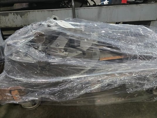 20" x 72" H.E.S., engine lathe with metric threading,loaded with tooling, 18-900 RPM, 15 HP - Image 8